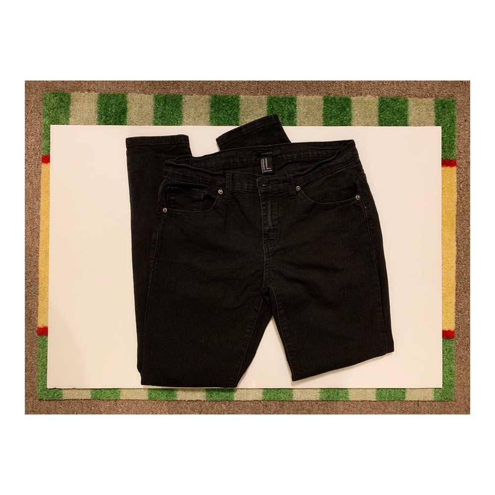 F21 Jeans - 2 Pair Bundle